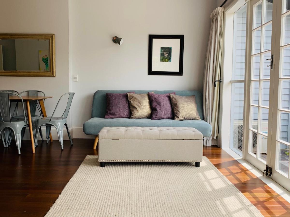 Uptown City Haven - Christchurch Townhouse Bagian luar foto